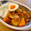 インフル軟禁の朝、カレーを作る男