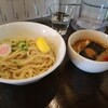 内装おしゃれな魚介豚骨系ラーメン😎