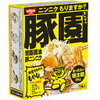 日清食品「豚園　背脂醤油豚ニンニク」