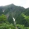 雲の中の谷川岳　西黒尾根-田尻尾根へ