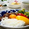 ☆新玉ねぎの卵黄ミンチカレー・きのことミックスビーンズのマリネ☆