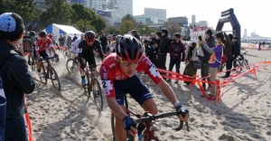 【自転車】若葉マーク脱出計画24＝お台場のビーチで自転車レース！熱狂のシクロクロス東京初観戦！