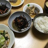 週末飽食後の月曜日の夕飯