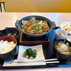 青森県八戸市/八食センターのいちば亭さんで十和田バラ焼きと八戸せんべい汁定食を食べて来ました。