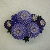 紫色の剣菊の髪飾り