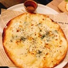 【雑】ハイボールバーのチーズピザ