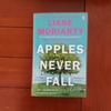 Liane Moriarty "Apples Never Fall" あらすじ・レビュー【洋書心理スリラー・ミステリ】