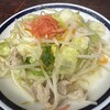 甲府駅　龍泉食堂のやさい炒めとみそラーメン