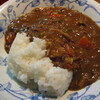 昨日のコンソメスープを今日カレーにリメイクするライフハック。