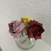 折り紙のバラの花