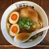 【今週のラーメン３５７５】 近江熟成醤油 十二分屋 早稲田店 （東京・西早稲田） 味玉十二分屋そば　～肉！出汁！麺！どれも侮れんハイコスパ！気軽な良質感感じる近江ラーメン！