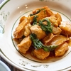 鶏むね肉と大葉でご飯おかわり確定。濃厚台湾メシ「三杯鶏（サンペイジー）」風炒め煮の作り方