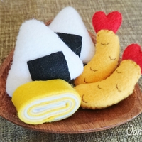 簡単 ダイソーフェルトで作るたこさんウインナーの作り方 おおまめとまめ育児日記