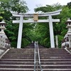 梅雨の宗忠神社の新緑。