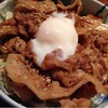 あっとほ〜む｜日比谷｜豚トロ卵丼☆かあちゃんの味を思い出す焼肉