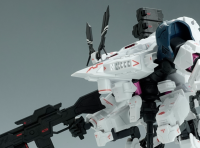 【SYNDUALITY Noir】正体不明の“黒仮面”が搭乗する純白のコフィン！「HG ギルボウ」のご紹介！