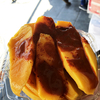 メキシコではフルーツにもチリをかけて食べる！　タヒンとはなにか