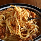 【メシ通のリモートめし】パン粉とツナ缶の「カリカリパン粉スパゲティ」はウマすぎるまかないです【ヤスナリオ】