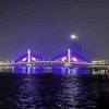 Koh Norea Bridge の夜景等です。