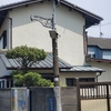 上部の装飾が残っているレトロ電柱　ｉｎ　神奈川県鎌倉市