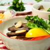 ♪牛カルビ丼＆菜の花の辛子あえ♪