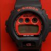 CASIOのG-SHOCK 手塚治虫生誕80周年記念限定モデル