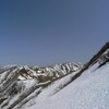 冠山　藪漕ぎ後、雪の越美国境稜線　2009.03.21