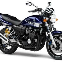 xjr400とxjr400rの歴史と仕様変更などについて - Toshiの