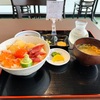 青森県八戸市/八戸フェリーターミナルのシーサイドレストラン シルバーさんで三種漬け丼定食を食べて来ました。