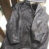 モリヤ用品店の亡きオヤジから、もらった冬物の上着を、捨てた❗️