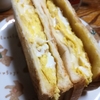 卵とチーズのホットサンド