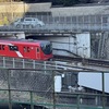 鉄道９７０　ＪＲ線のホームから見る地下鉄　御茶ノ水駅