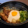 【うどんかふぇ つるのおんがえし】うどん以外にラーメンもあり、家族でも使いやすい(西区観音新町)