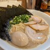 ラーメンを食った。八重洲地下のがっとん