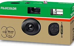 「写ルンです」が好きなんです。今年30周年を迎えるロングセラー商品「写ルンです」の魅力に迫ります