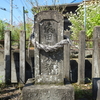 貴船神社の参道脇にまつられる庚申塔　福岡県飯塚市津島