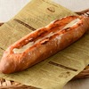 ローソンから「追いバター明太フランス」が新登場！明太子を塗ったフランスパンに追いバターをしたコンビニ新商品です