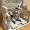 ユニコーンガンダム  クロスシルエット　製作　其の一　朝から模活は無理でした。