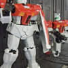 ガンダムとジムでちょっとだけイメージ
