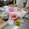ロールケーキやあんぱん　自由活動　シャガ