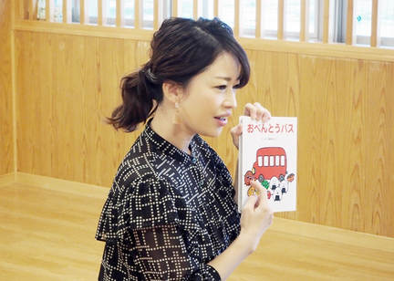 松丸友紀アナウンサーが園児たちに「ゴッドタン」的ダンスをレクチャー？「シナぷしゅ」ってナニ？