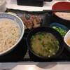 牛タン麦とろ御膳とスキマバイト
