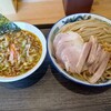 舎鈴にて創業チャーシューつけ麺特盛→夜はざるそば＋マヨネーズ。5月22日夜勤前に16.7km。5月23日夜勤明けに17.8km。