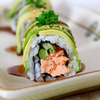  Salmon Avocado Roll (by Duang)