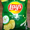 【Lays／レイズ】サワークリーム＆オニオン味｜ポテトチップスは美味しくてやめられない！