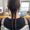 さりげない個性を添えた大人のロングアレンジ