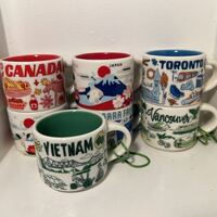 新シリーズのスタバのミニマグです。 - トロントで出会った英