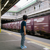 子供と鉄道散歩「府中本町駅で貨物列車」
