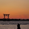 浜ちゃん日記　遠江八景の一つ弁天島赤鳥居の夕日を眺めて