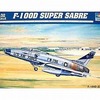 今プラモデルの1/32 アメリカ空軍 F-100D スーパーセイバーにいい感じでとんでもないことが起こっている？